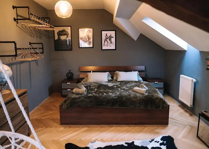 Charming Attic In The Heart Of * Prag